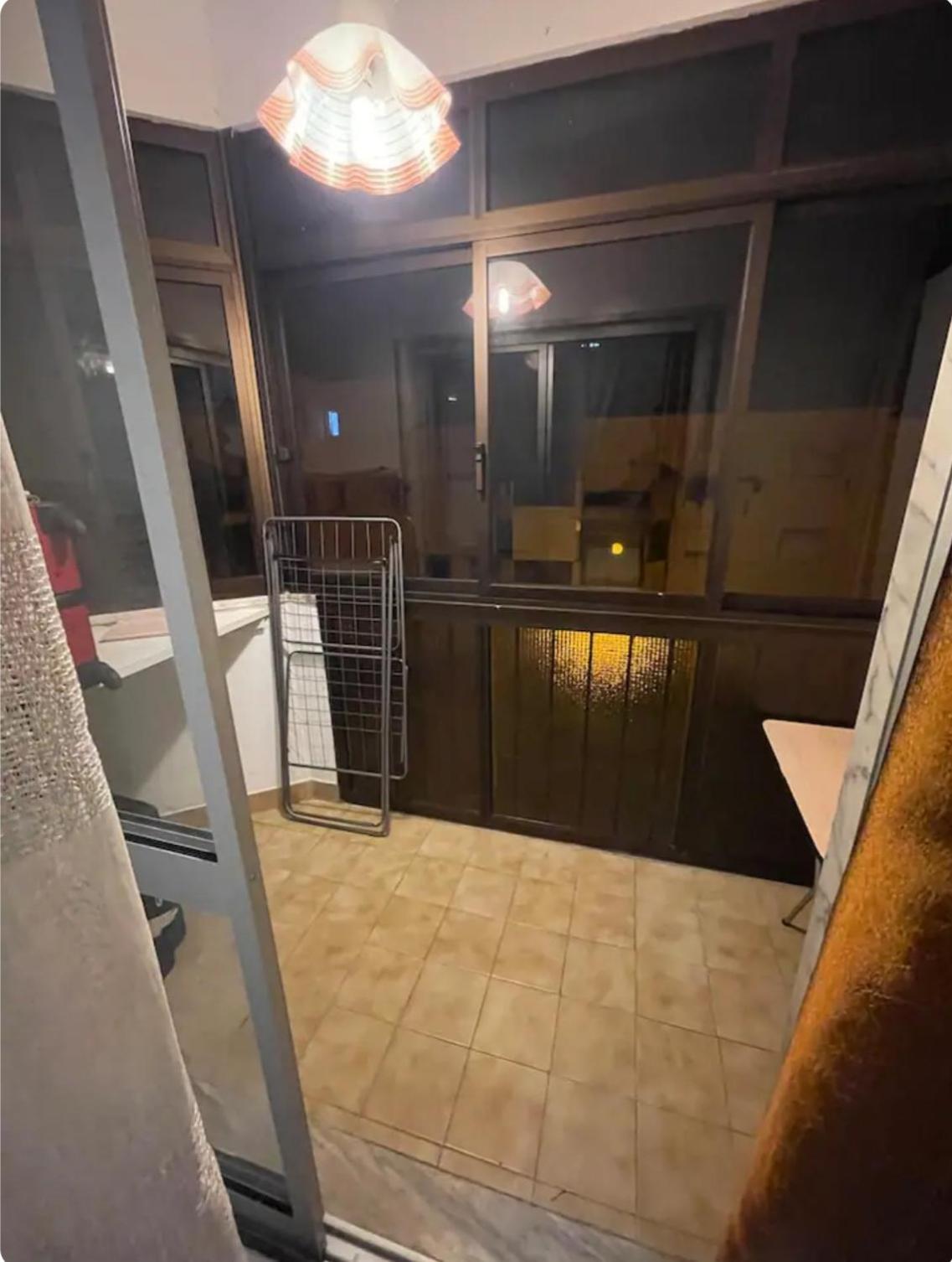 Appartement Quarto Calmo E Acolhedor à Almada Extérieur photo