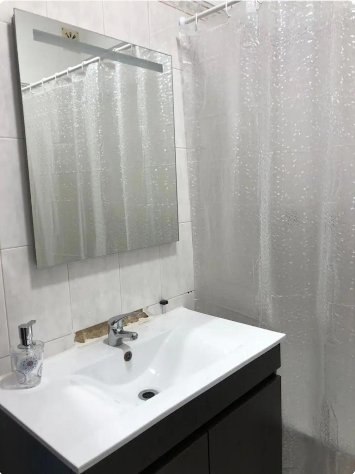 Appartement Quarto Calmo E Acolhedor à Almada Extérieur photo