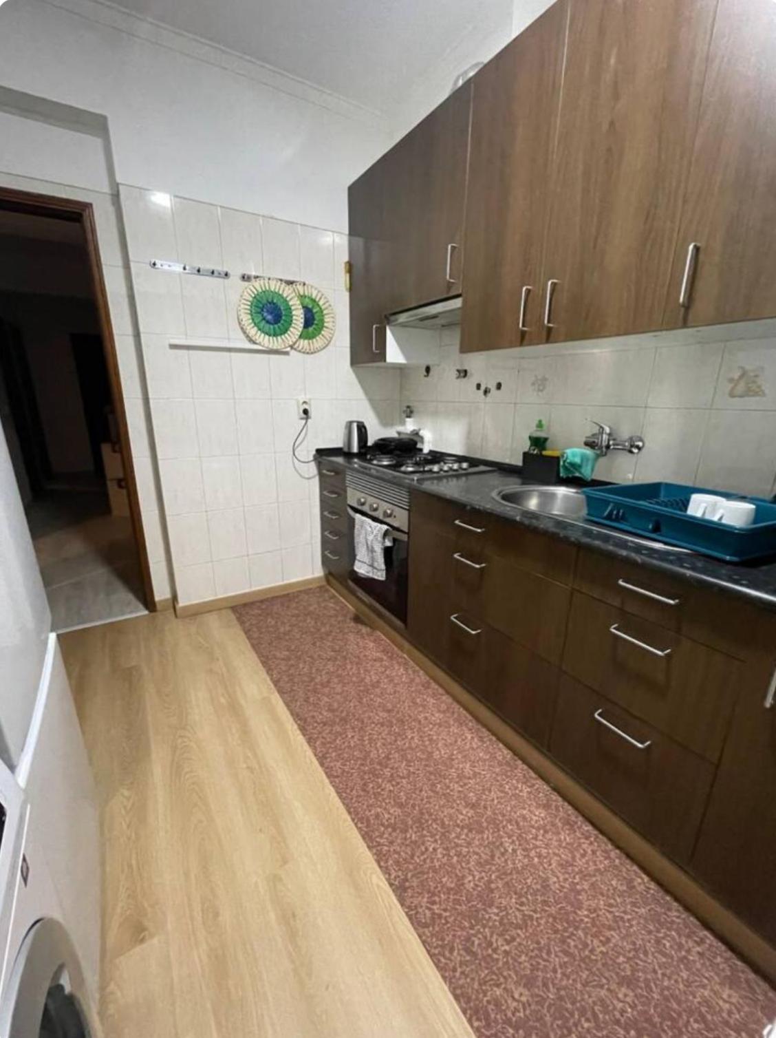 Appartement Quarto Calmo E Acolhedor à Almada Extérieur photo
