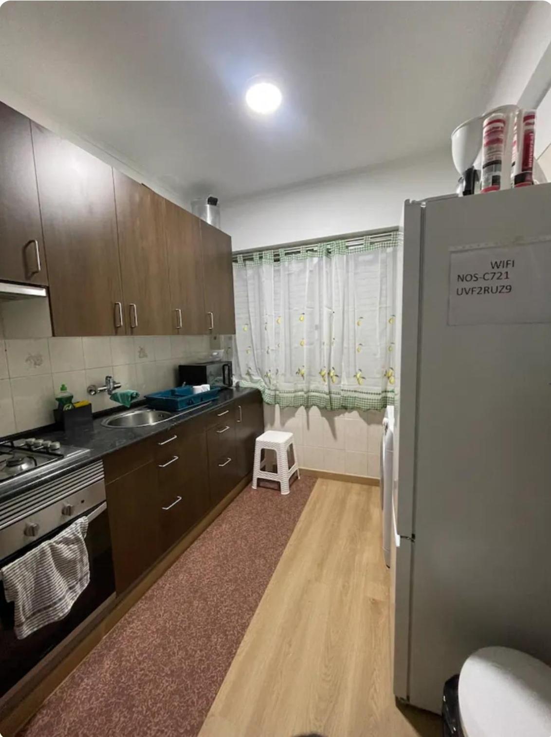 Appartement Quarto Calmo E Acolhedor à Almada Extérieur photo