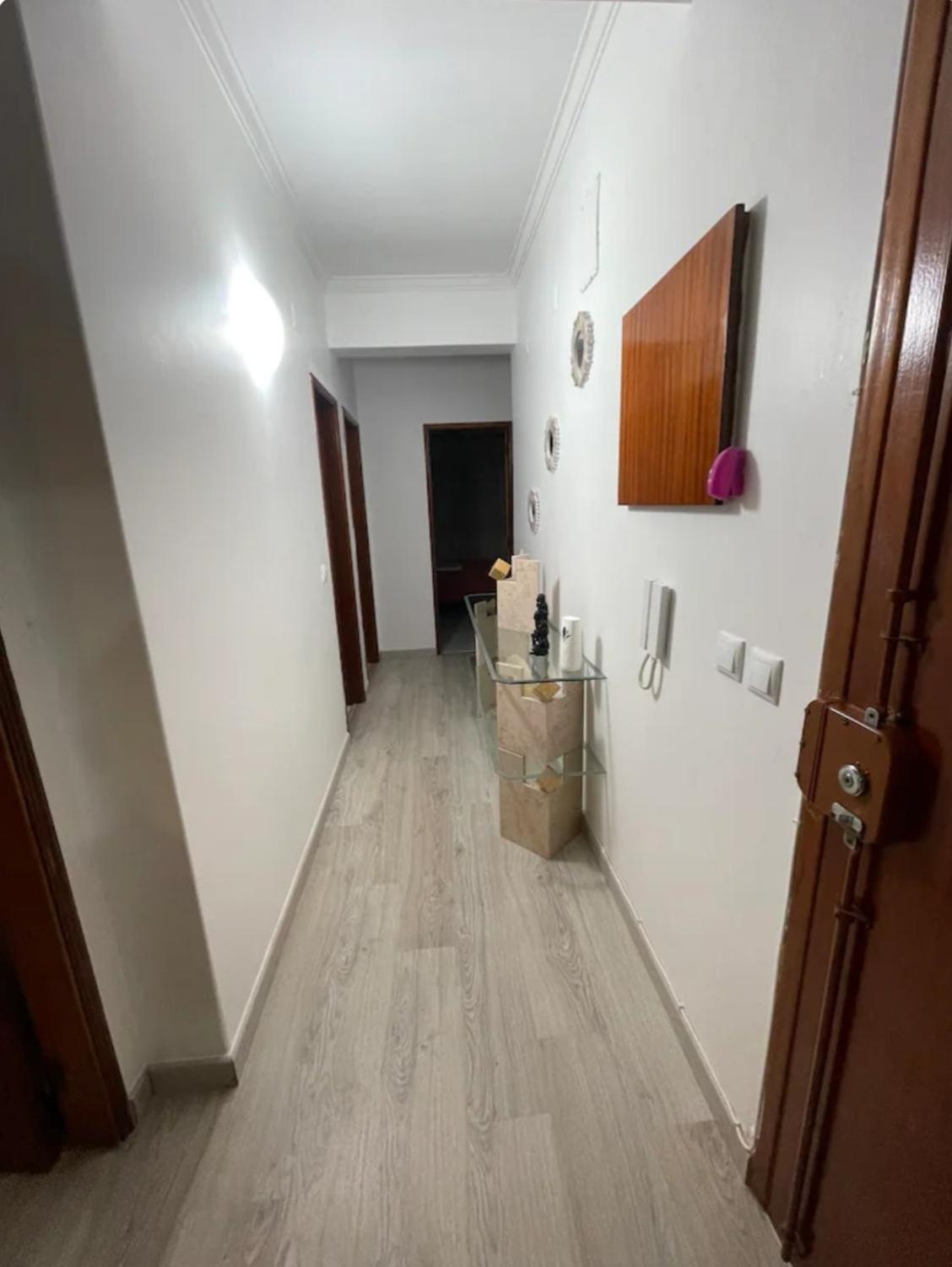 Appartement Quarto Calmo E Acolhedor à Almada Extérieur photo